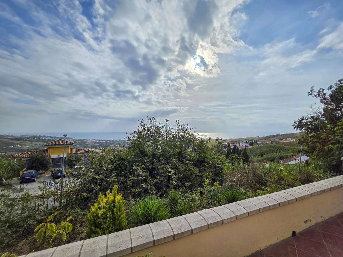 5d3a0c0f-9c29-4d1e-9ad7-7e975d5ad807