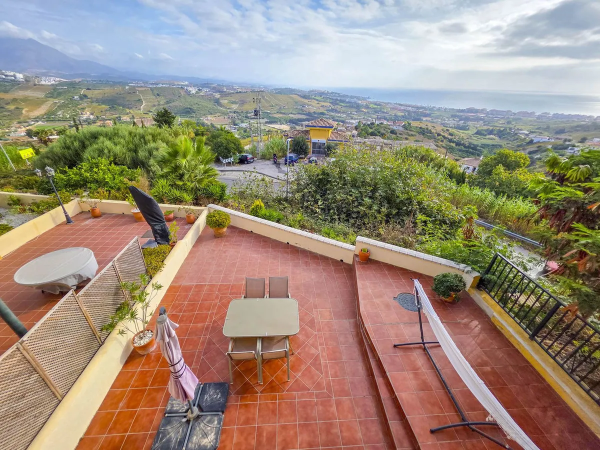 7ec976b3-3bdd-438c-8c15-f1ba3038cc7a