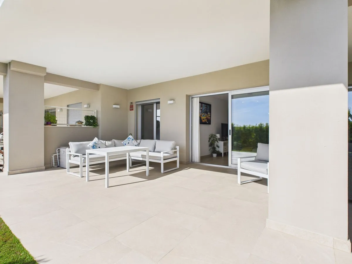 3602a2d8-7643-41a0-b726-b8789353d34c