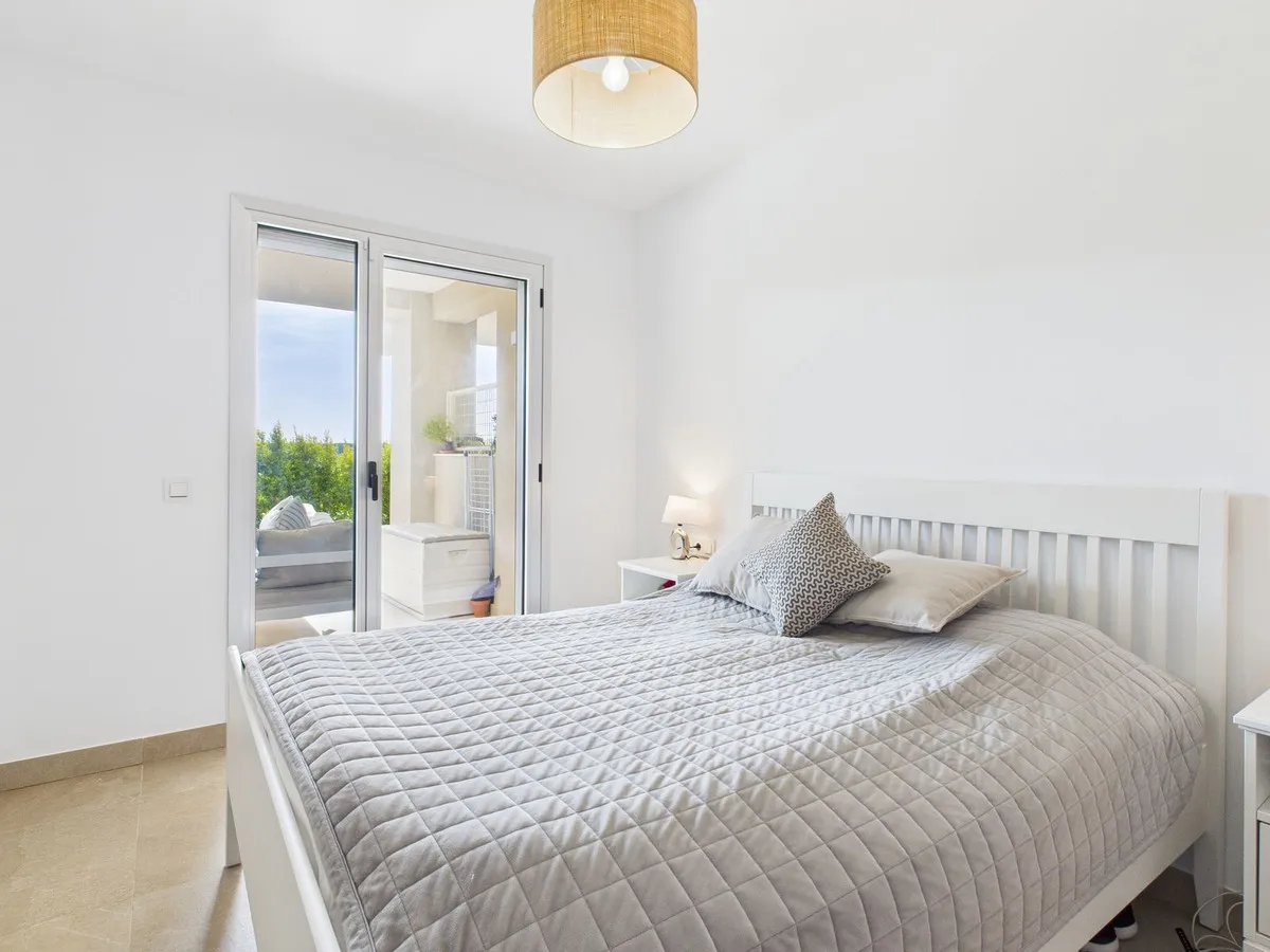 392d857e-93f8-4d04-a6bd-a839199aa9b4