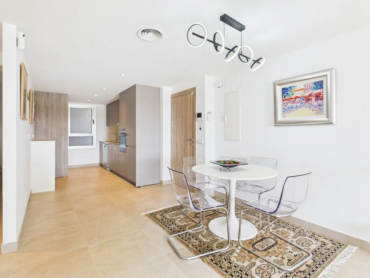 dcd7aee7-5d1a-4ae1-ad1a-f023054067e9