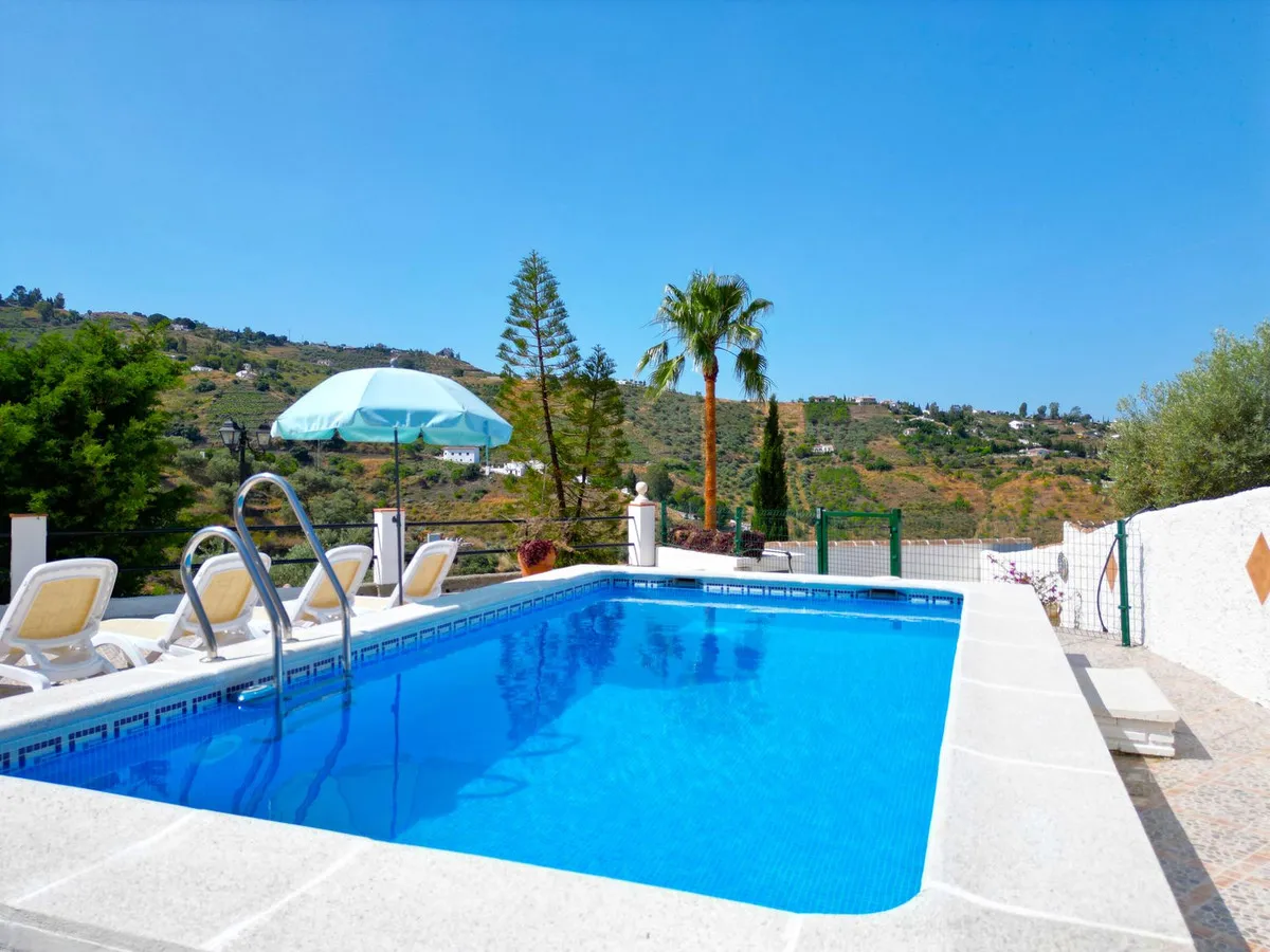 0fee3198-ede0-4087-8c0b-03aae5d921d0