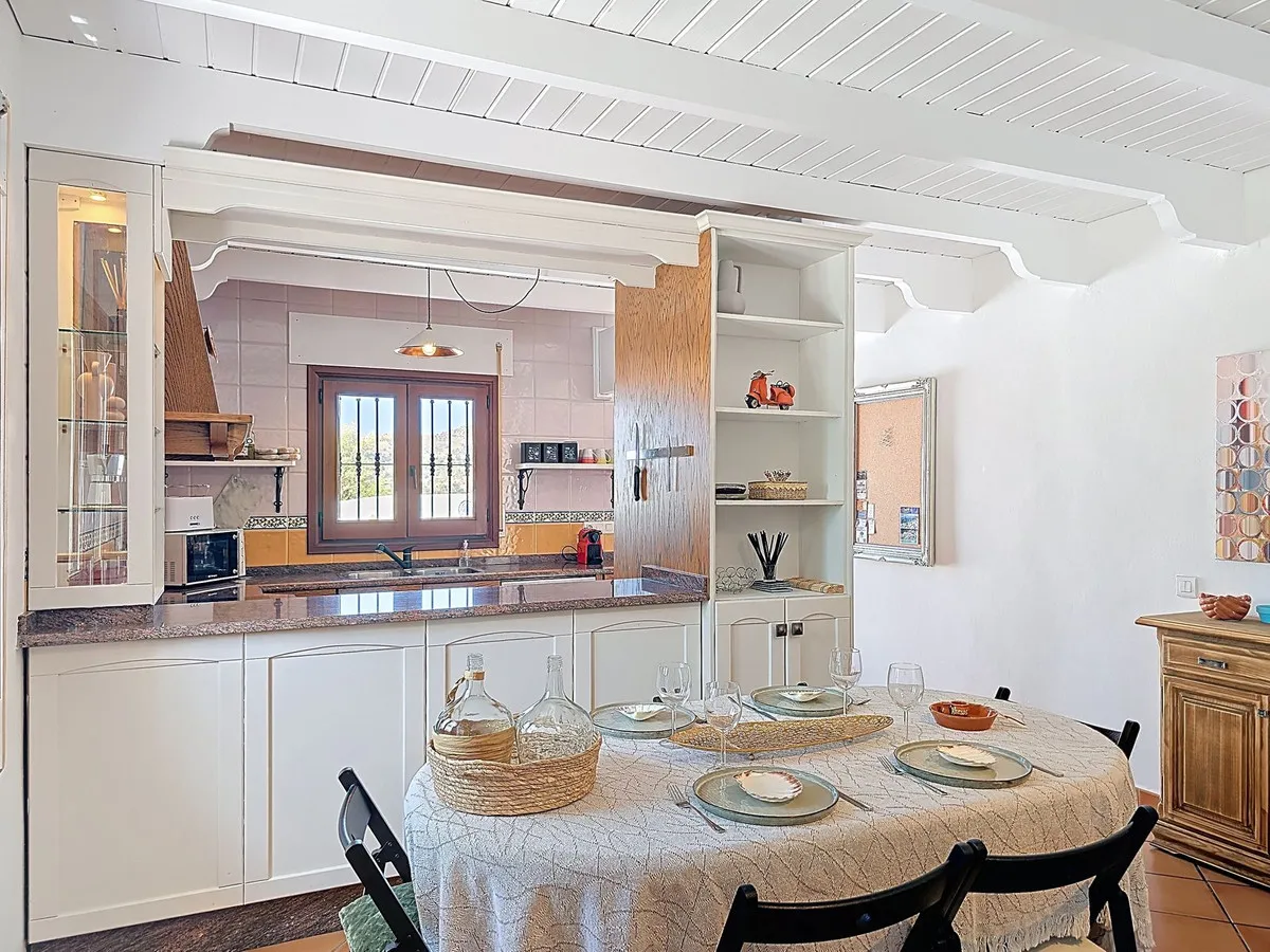 2d086466-bf91-400f-b1c8-8124c46f6d11