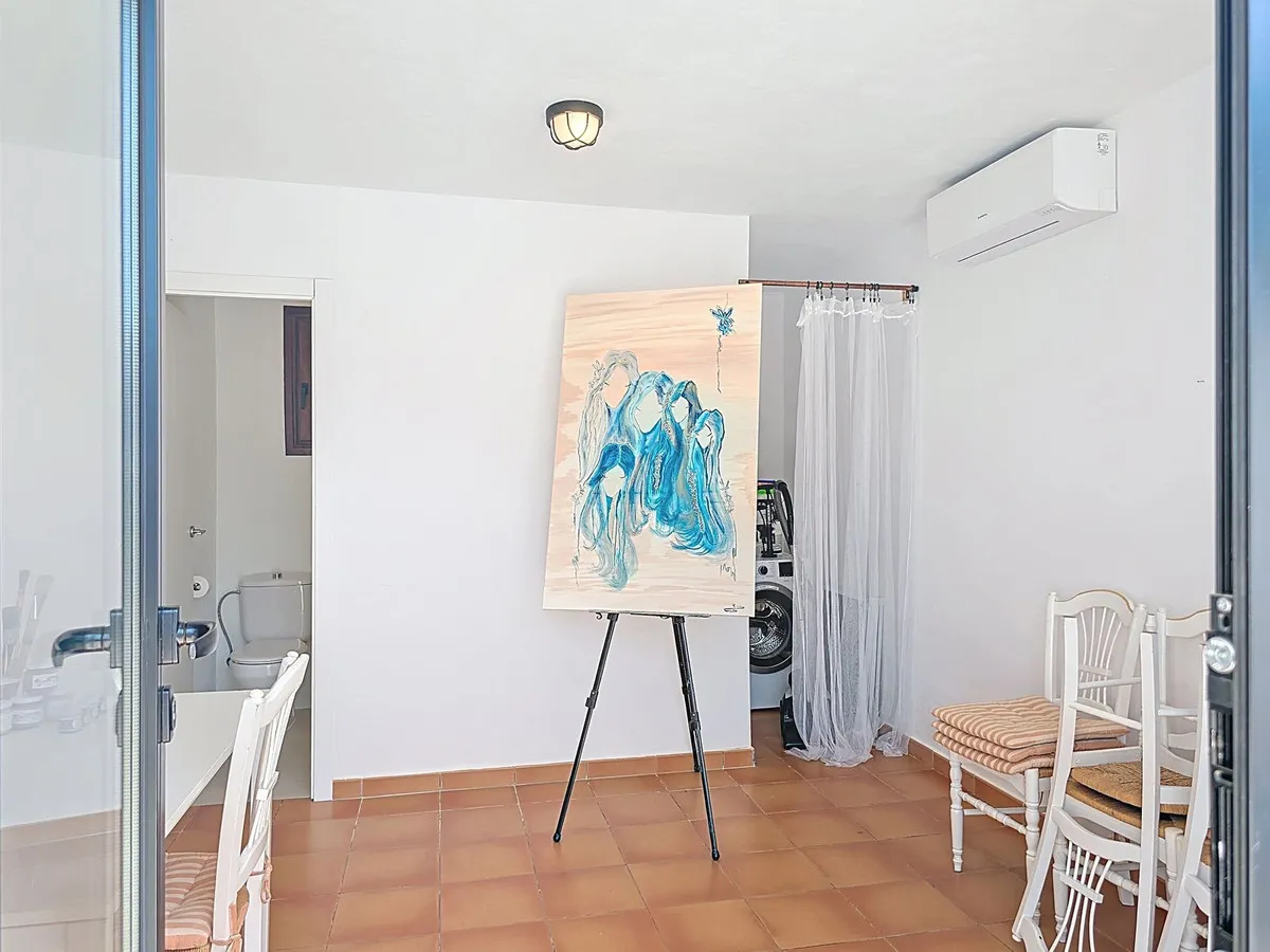 9e809659-ebbc-44d2-b73e-bbd49f72d3d8