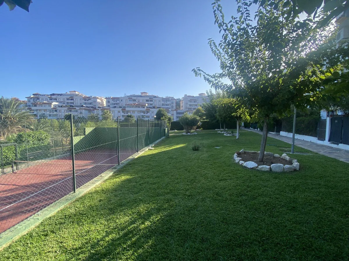 128b534a-1665-460d-9aac-9c2d39f84965