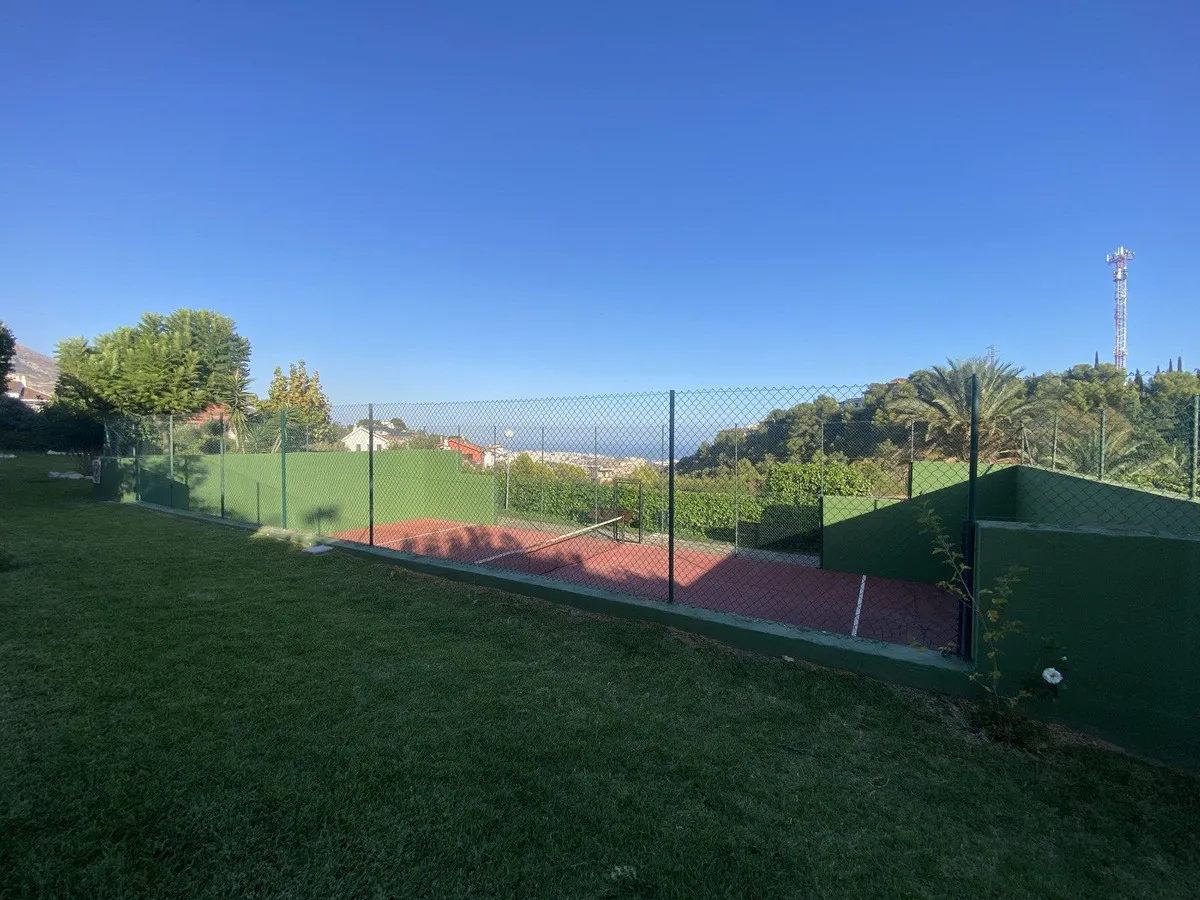 2b21660c-5671-4876-84ac-087bd4207634