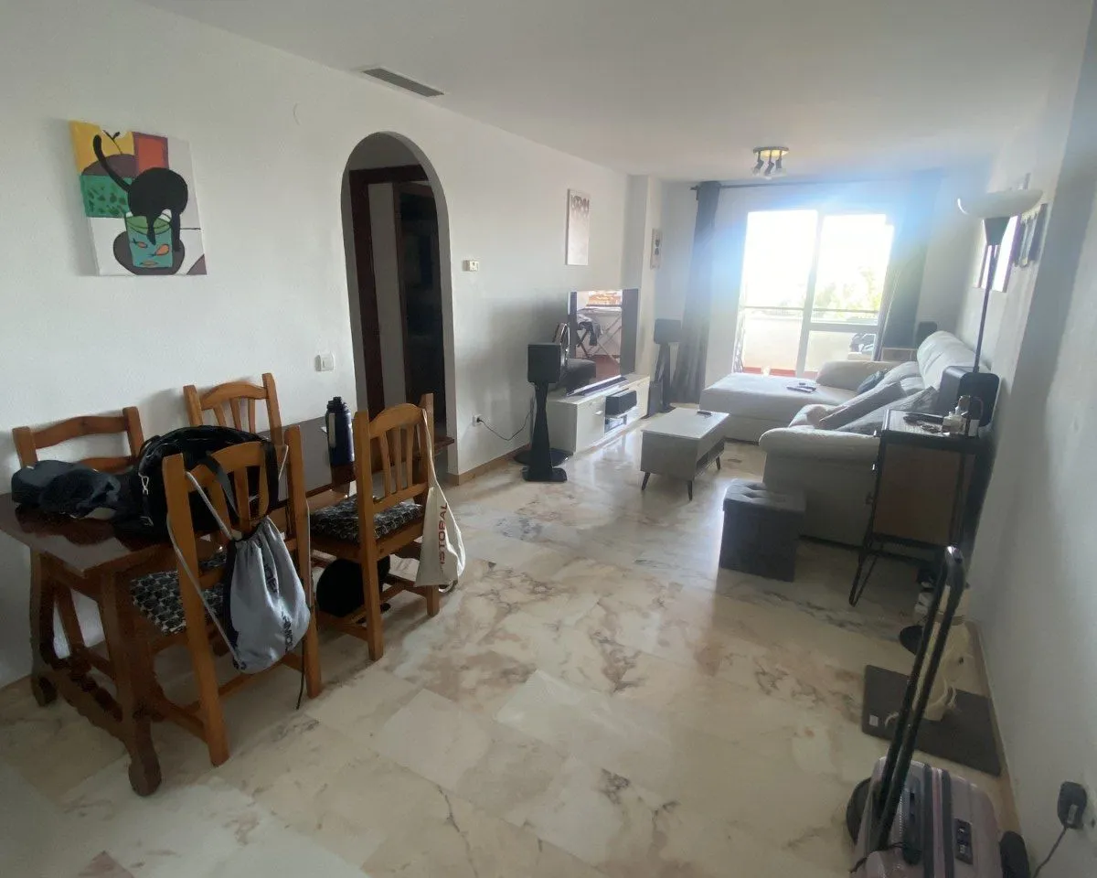 6410f0ec-8aa1-4a5a-86da-3c6dfdaa2acf