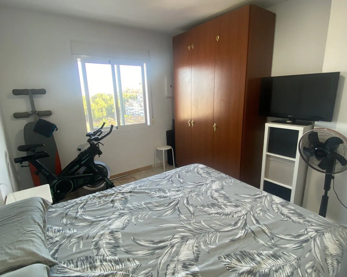 ea0dbfe6-d0d4-424f-a7c7-c35a9c2b7616