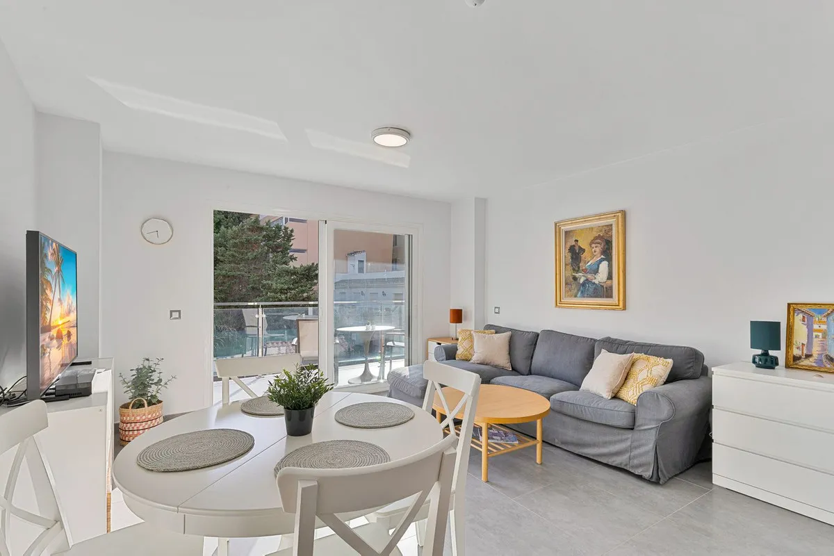 de593727-3474-4387-94da-de26d2568b08