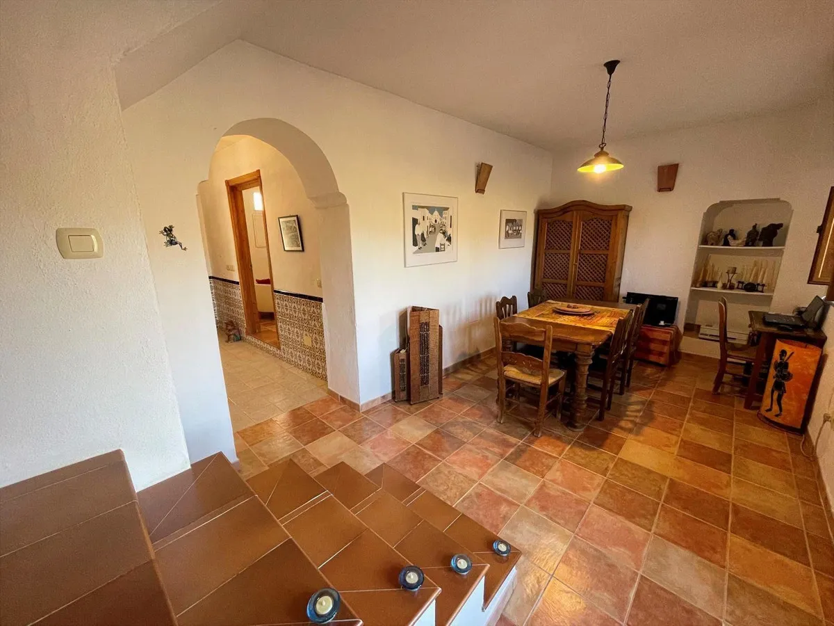 331c1166-f0de-4f7c-b7b3-4b3d5695c5ce