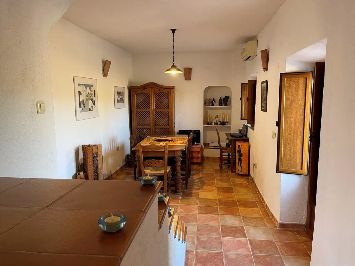 8db894b6-b194-4b18-a109-d605b258d6e3