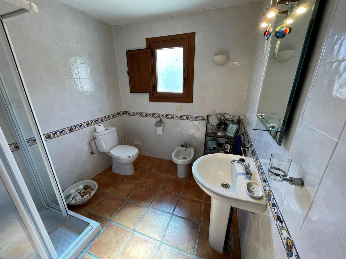 cfcc25f5-5475-4b69-b0e5-3f9f564b1cf4