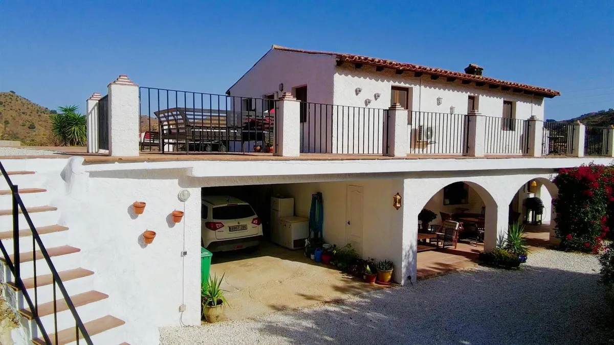 d2c01954-89a3-4e5b-be05-f7aac428f123