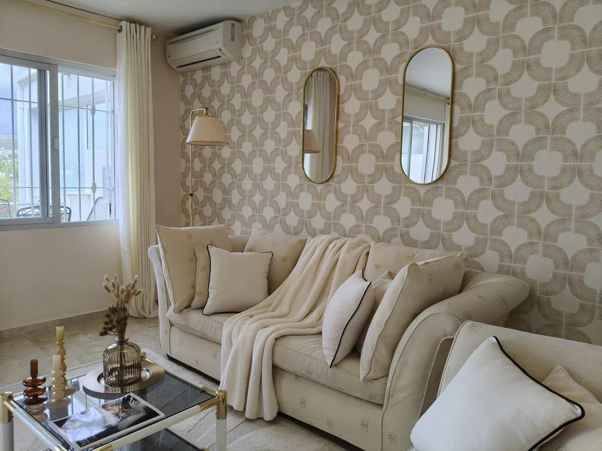 6e72fce2-7ae3-4f10-be4c-bf82d41bc5a1