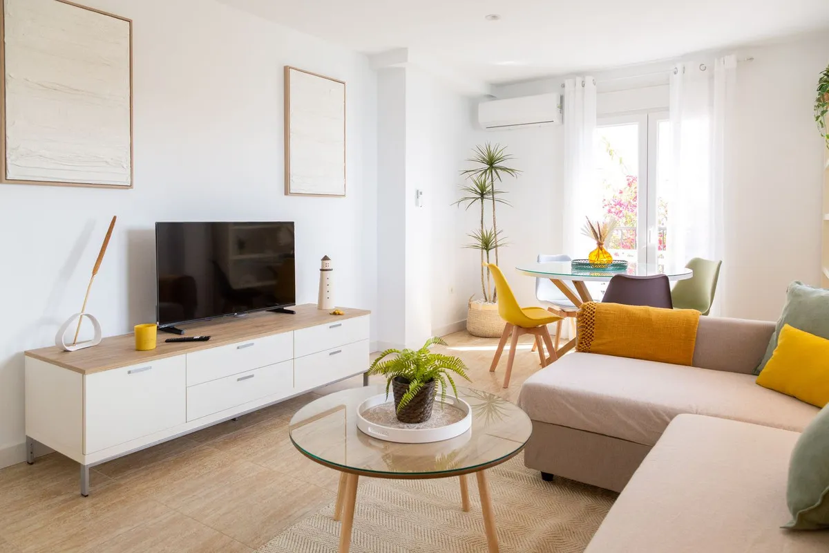 6eb3e09d-7ed4-4f00-b7fb-fc968fea18e3