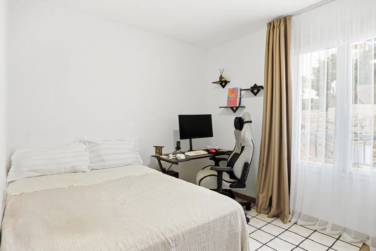 baecb9dc-7e8f-4b43-9c1f-c02cb288c041