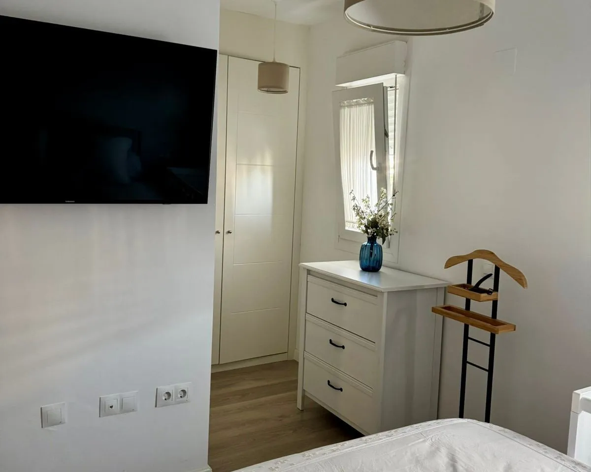 8481422b-7d8c-42c3-a4f9-0b9df72e3bbd