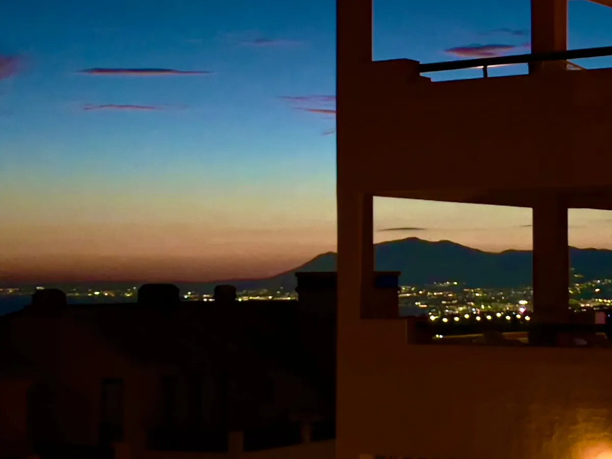 0e7d5642-77ee-4c24-bb65-1a350cca3276