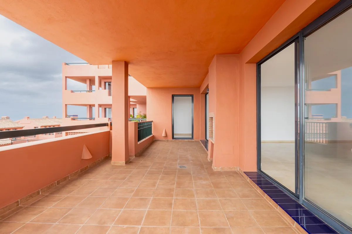 b8045289-8adf-449d-a9ee-895f440306b2