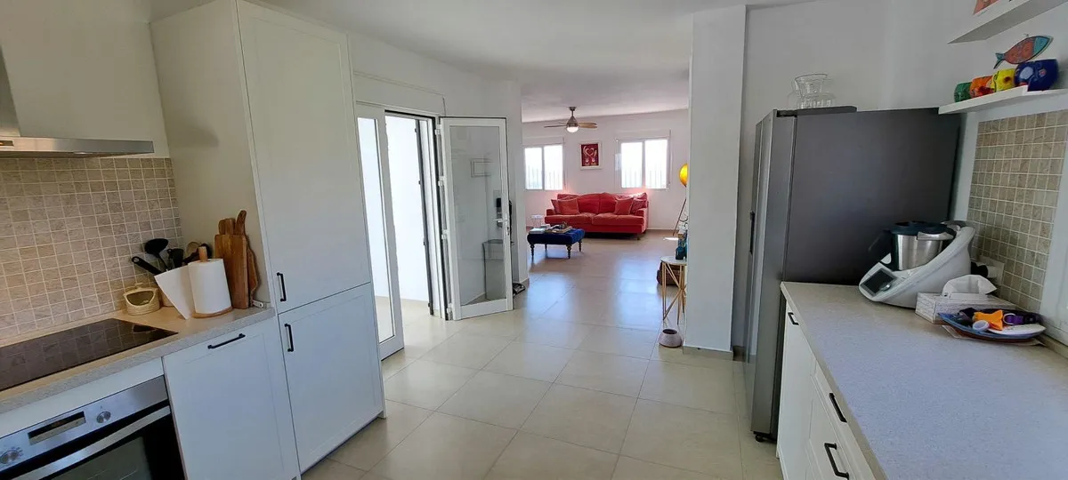 8950c2a7-842b-4344-9537-922304a8ae93