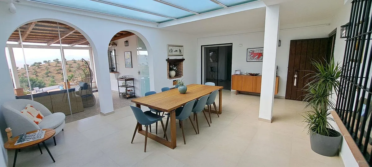 ae7673e3-90f3-41e7-86b6-870331b4148c