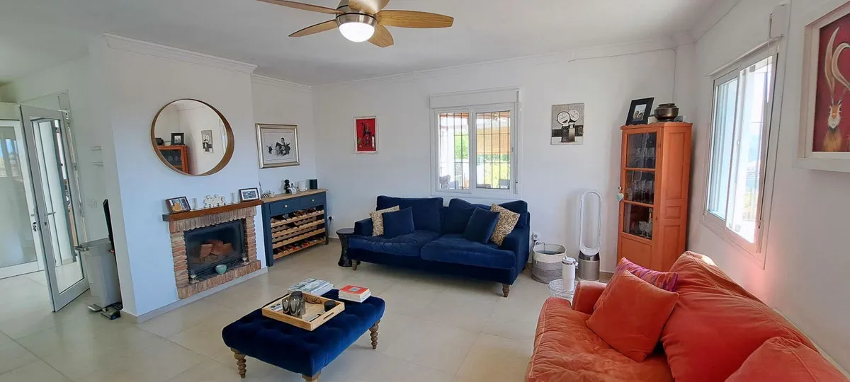 c4f76716-a8c3-46b7-961e-91484c3ac421