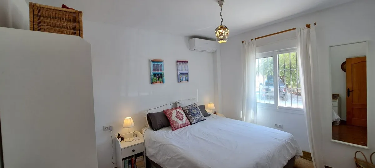 f8b5fc48-785f-46e3-aee7-2e72f387afff