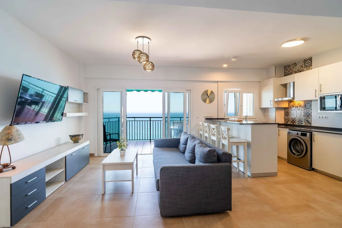 02dcaba6-d061-4c38-86b4-5551937211e6