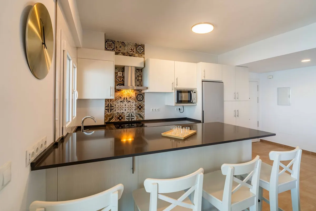 0552f52d-cafb-40bb-80b0-fb3f3d51d5e0