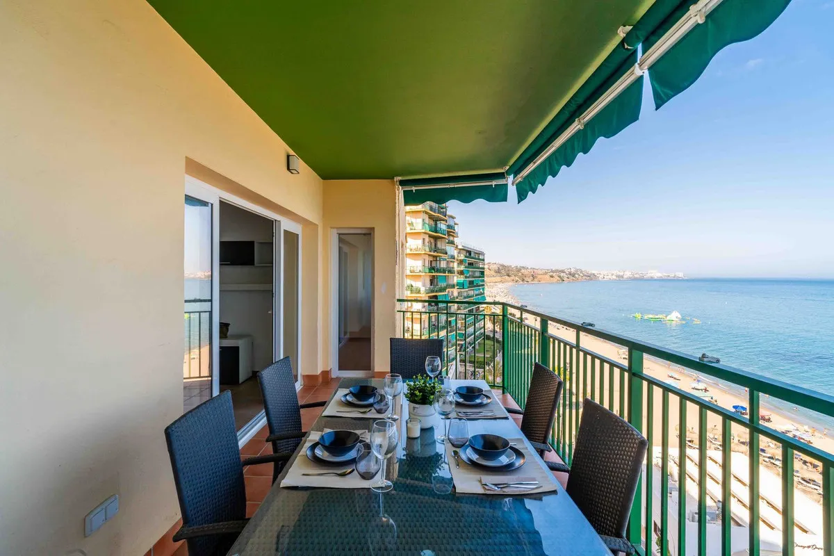 5f3a1db3-afeb-4220-b19a-8c25b623cc68