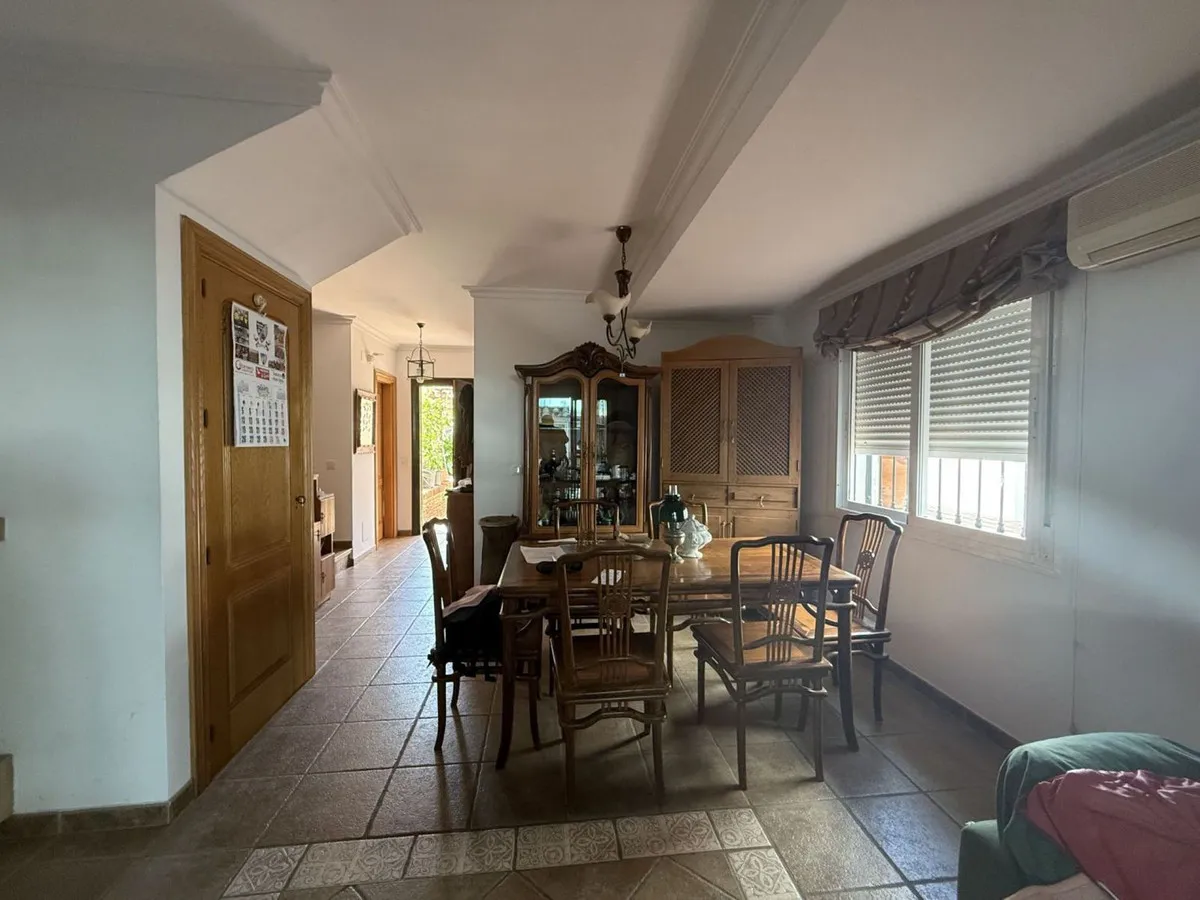 317e1b5e-1a84-400a-89b9-d9185a8ea296