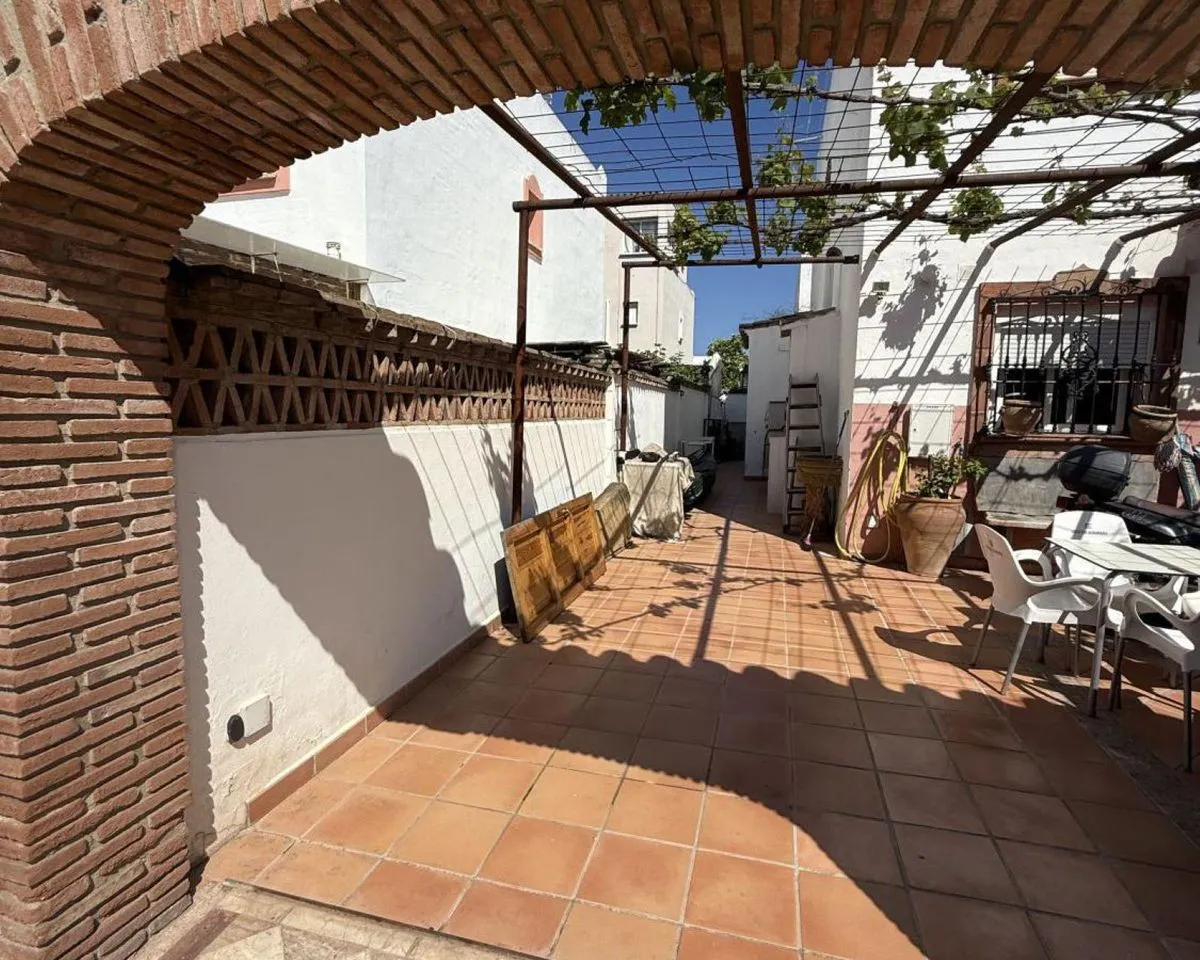 4d996850-72b9-417e-97dc-69288a0f56f7