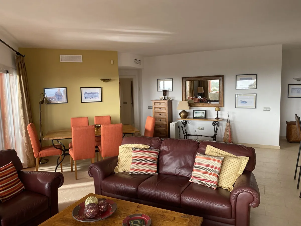 575b05ce-a6f0-4099-983f-a98a925b6e0d