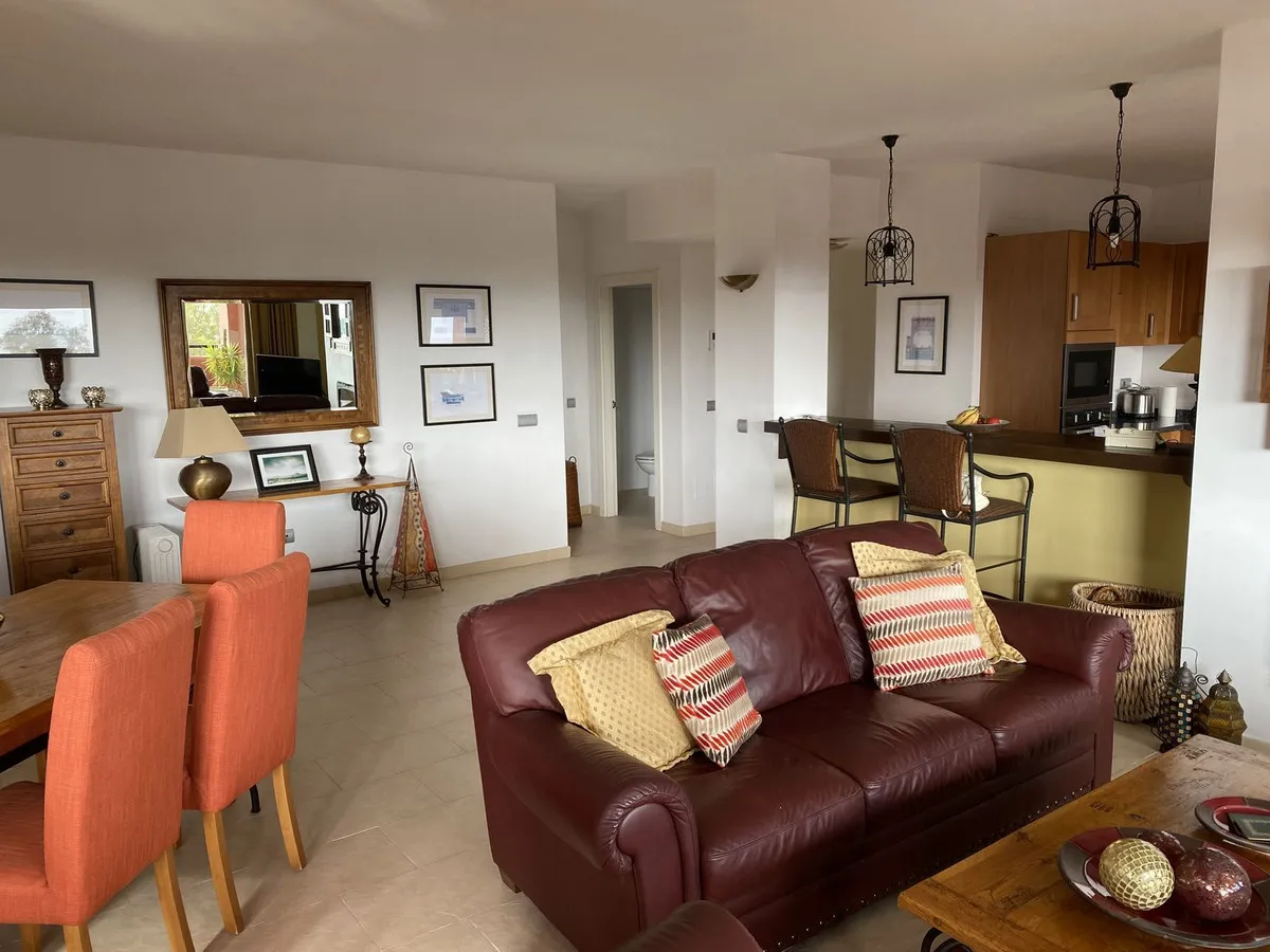 fea690da-a4d6-4f29-a6b9-dc0ff11fa983