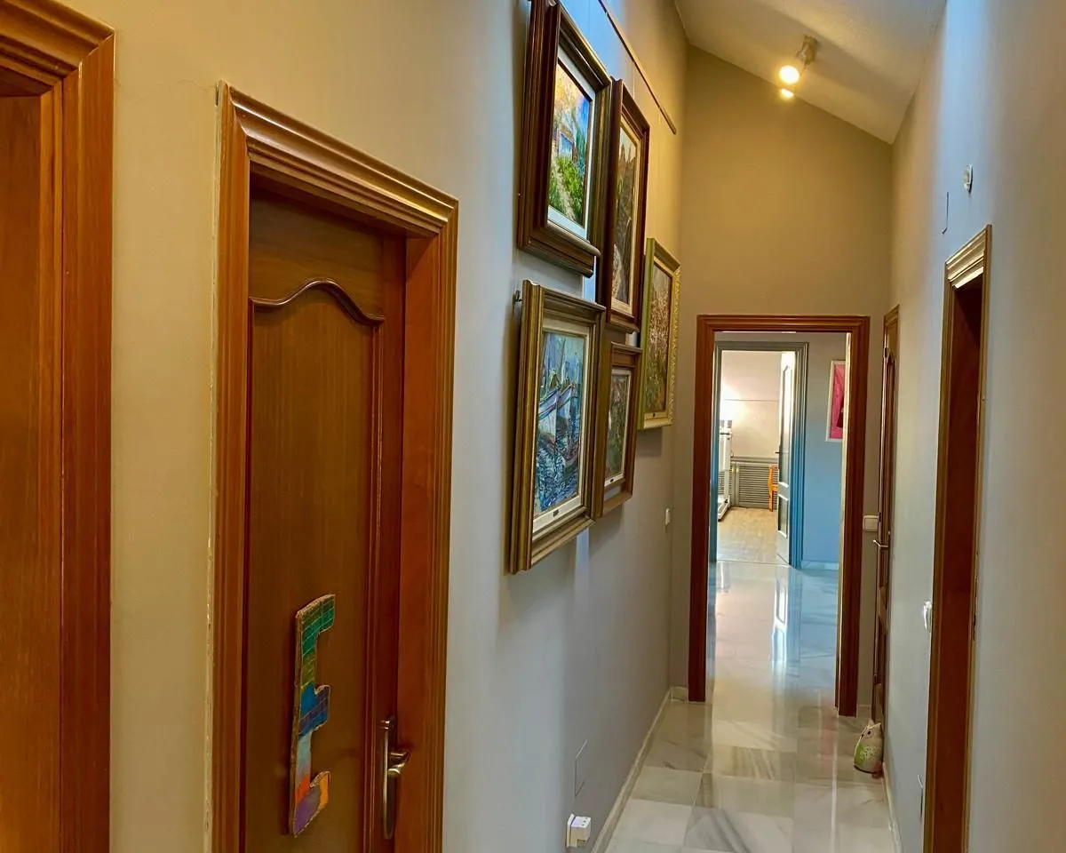 2e160c95-c4a1-4c00-afeb-d35e407966a5