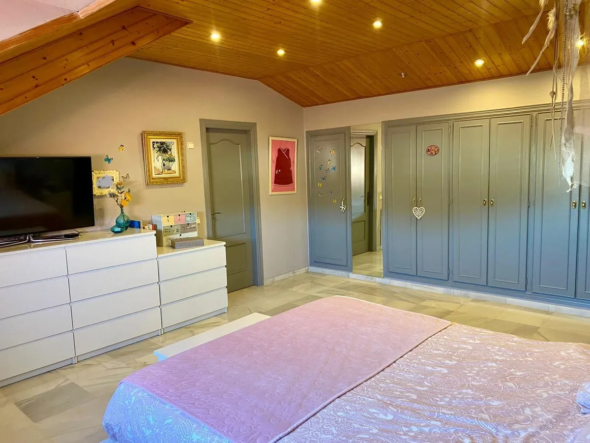 403f3c6a-9568-426a-a2b8-6ae1fb3bfc3f