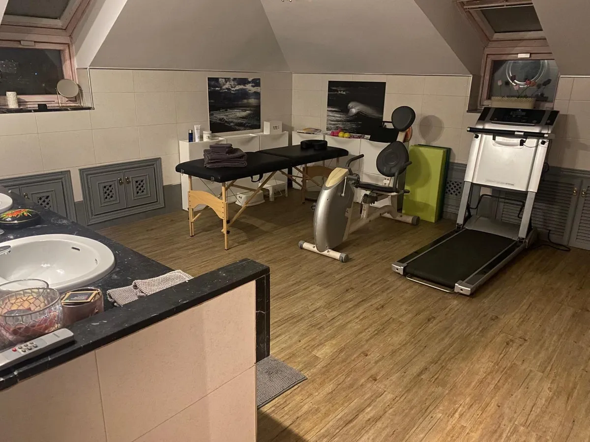 b9ce4b13-2a76-4e7e-9f42-e19c257e6d37