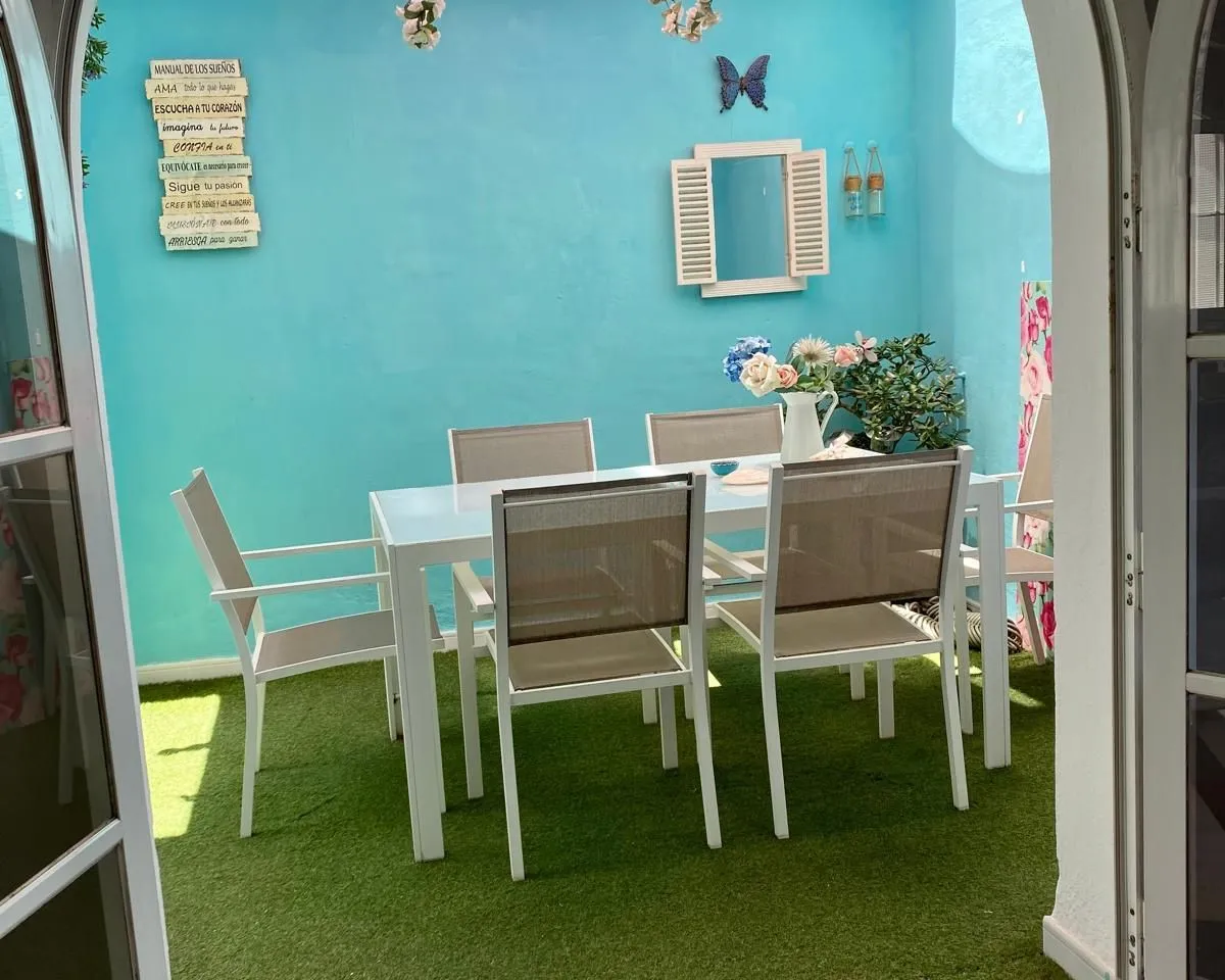 d1d08581-656b-41e9-a6b9-e4b63111a201