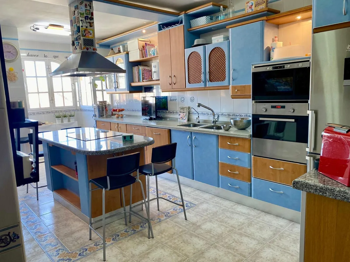 e44f509d-ba2b-4c11-ac21-7b87030fef9b