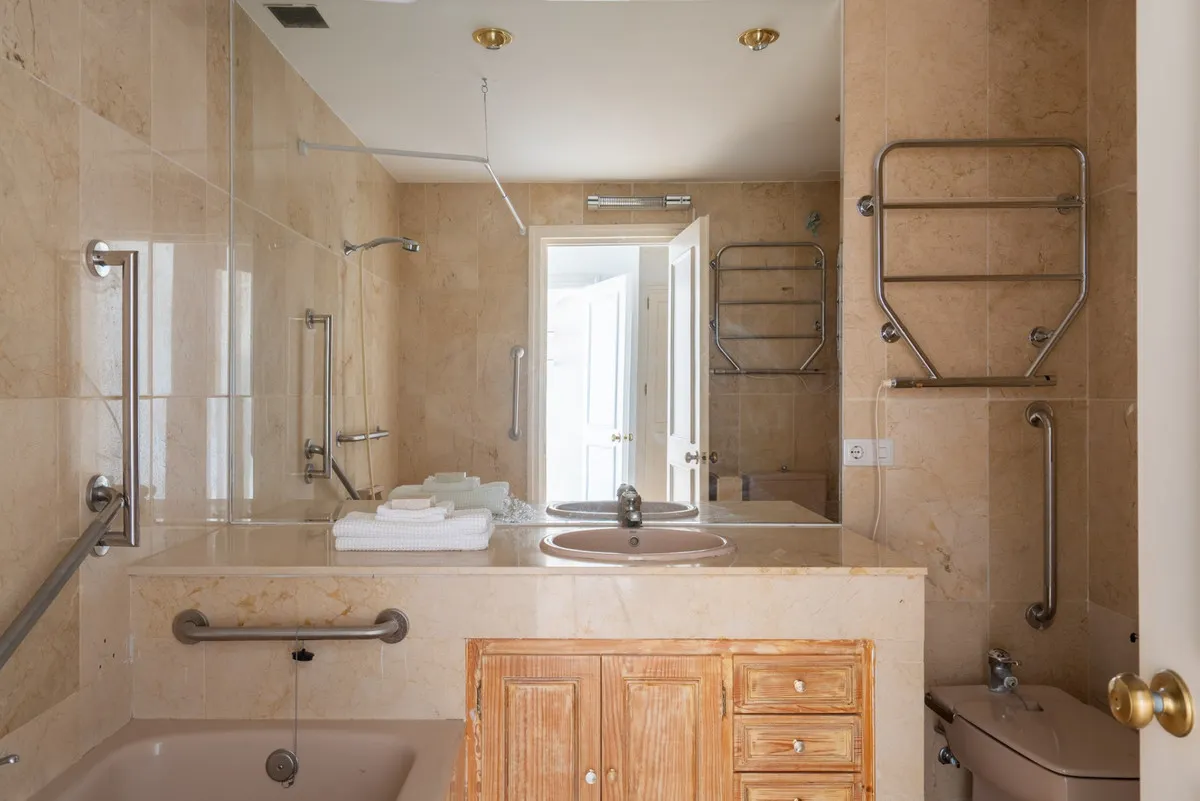 7bd40d31-a4ce-4ca0-a472-ec5bb2a251f4