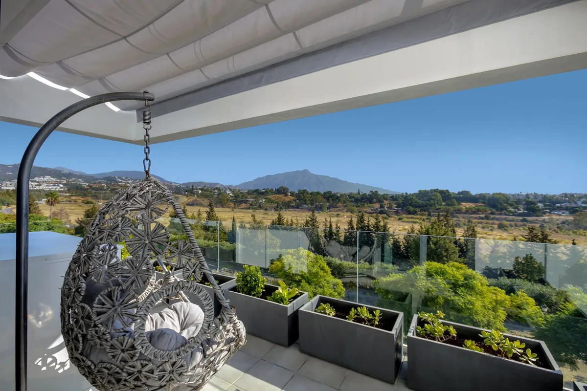 77a753c3-cb3b-40d4-9f3b-128d77e23bcc