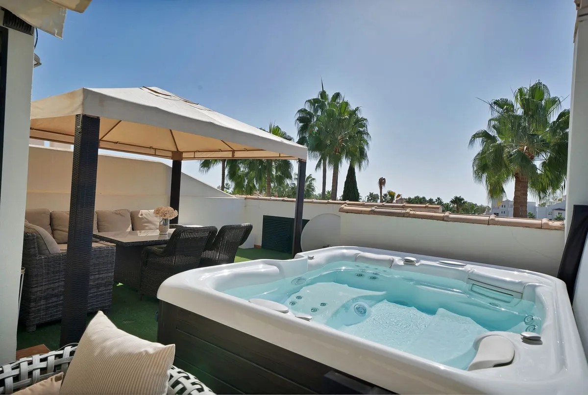 5a1eb822-dee9-41bb-b7ea-a8b7676866d6