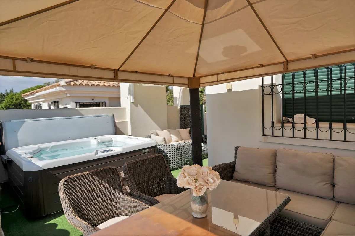 6c9f9091-3d50-461d-94fb-9da82ee36141