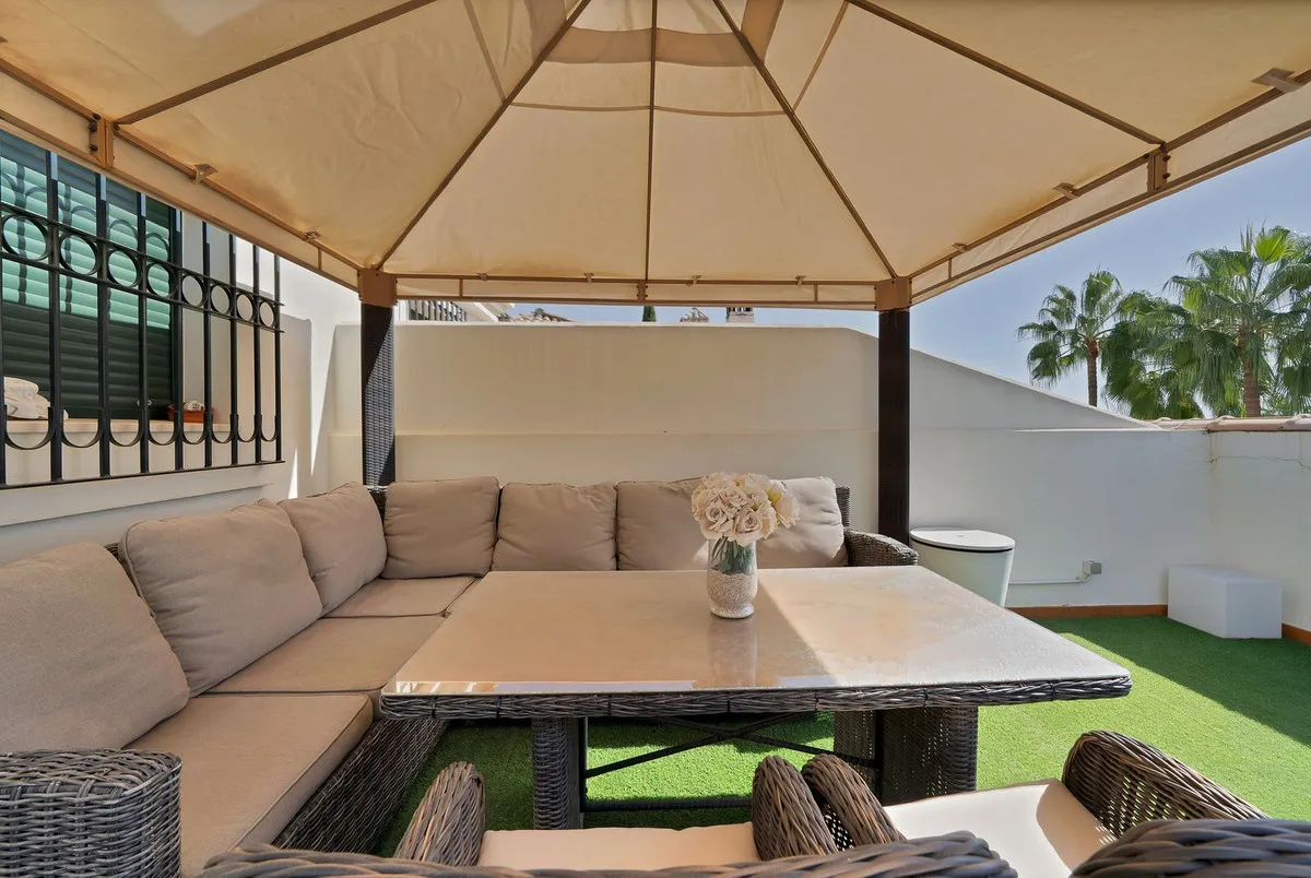 7421758b-3109-43f6-8fc7-fa7d71a7ab70