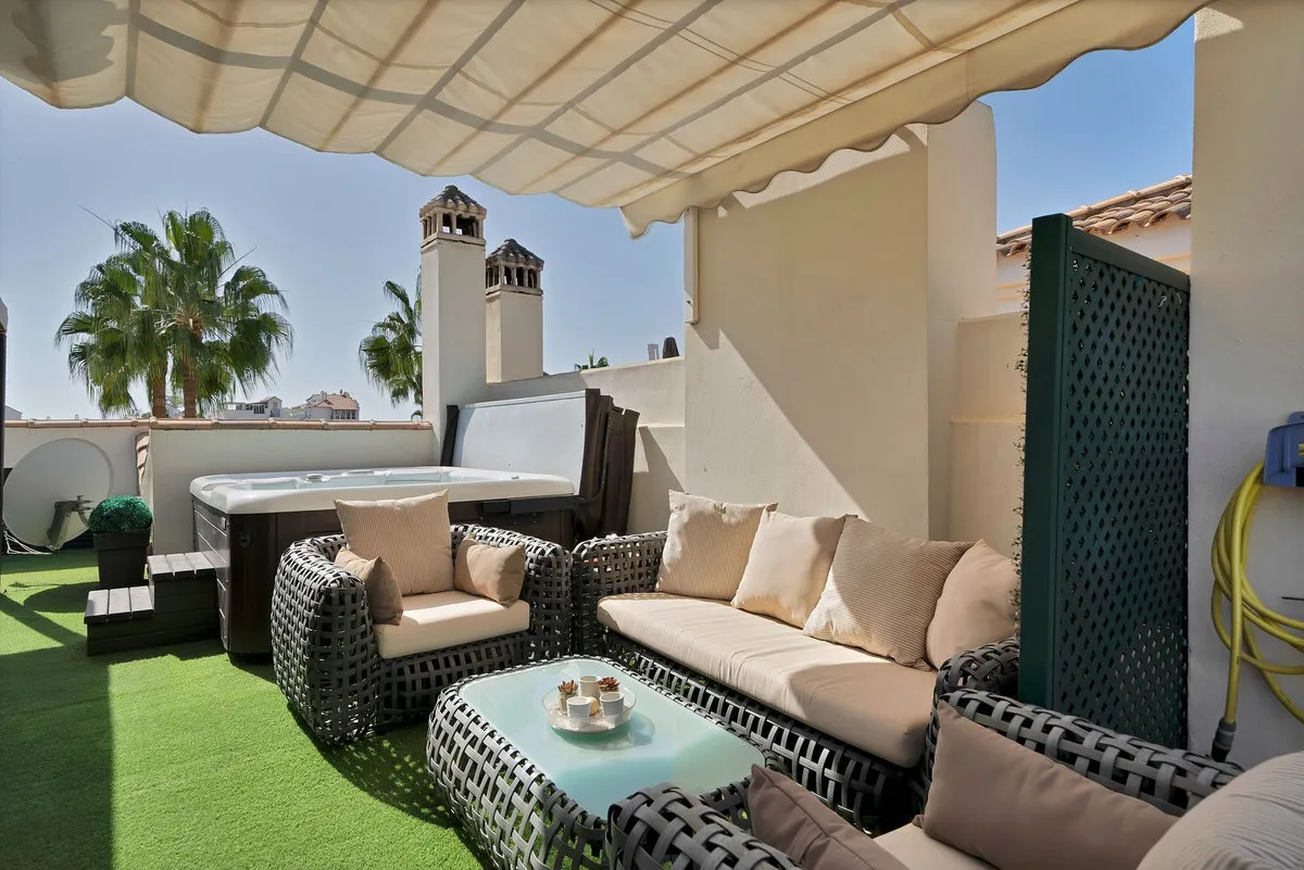 816b59a5-6796-452a-bf0c-69768d4664cc