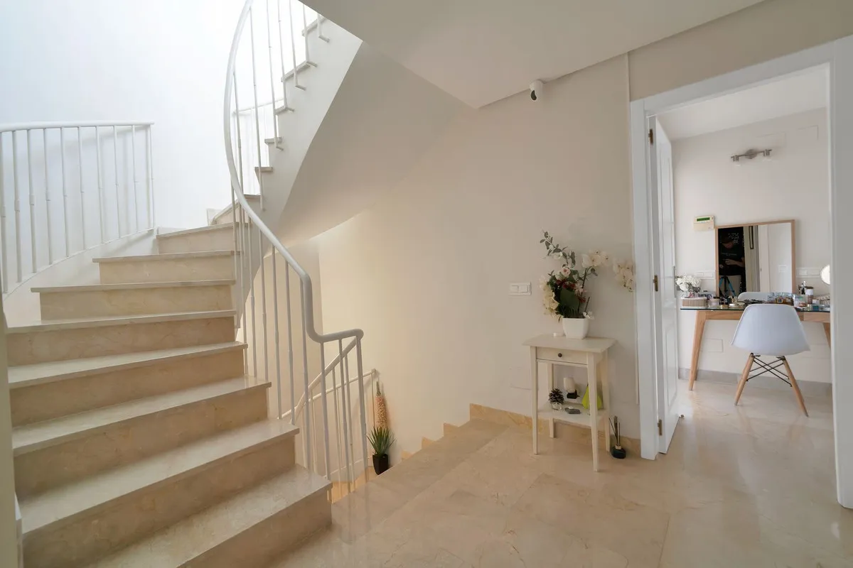 b138a388-ba5a-49b5-adad-241256aa6ef1