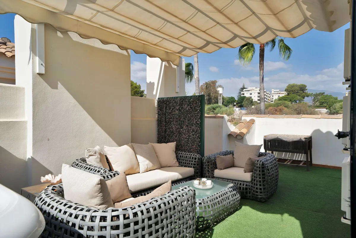 e2a04627-8a0d-4c65-9398-d02e1e666620