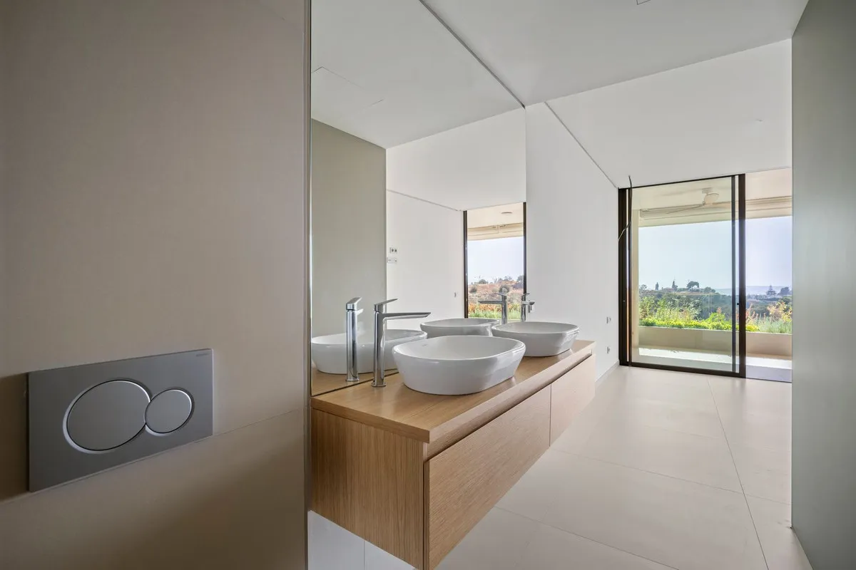 4fe79462-4449-4d71-895c-96d76793ba6e