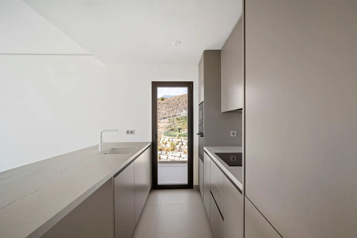 6443455b-9499-43c1-963d-d419276ae374