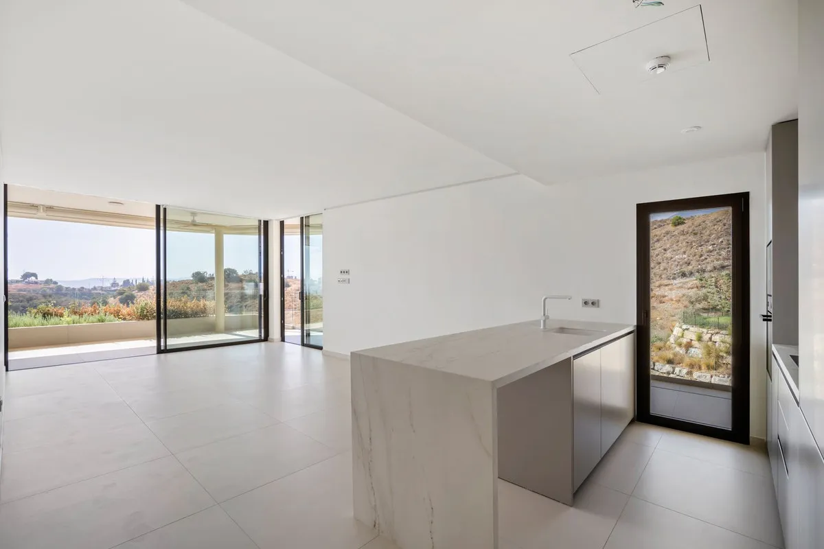 9c3c9792-baa7-45db-a771-47aa70cf443a